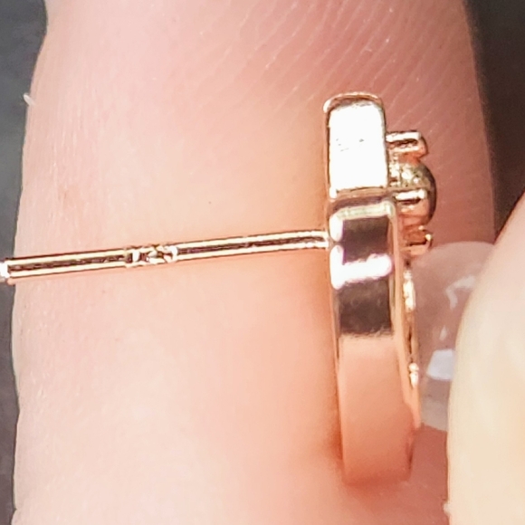 Rose Quartz, 925 Sterling Silver Stud Earrings. Gold Plated Crystal Jewlery - Picture 5 of 5